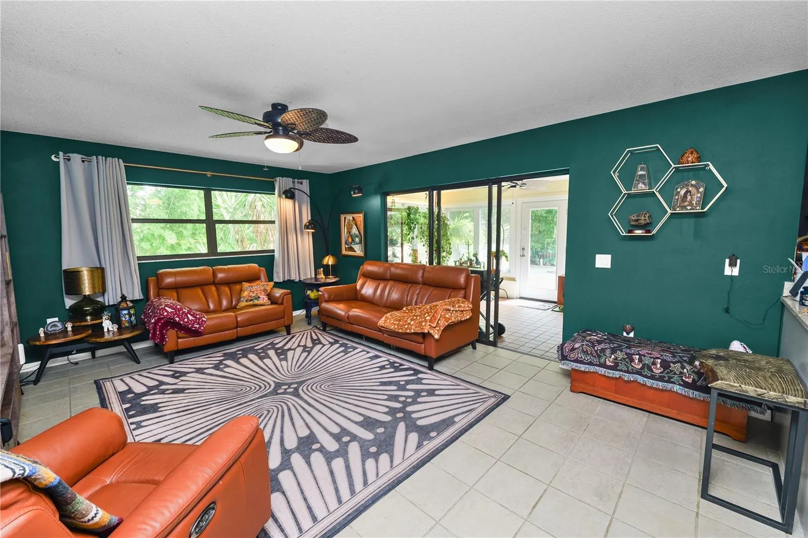 7411 FLORAL CIR E