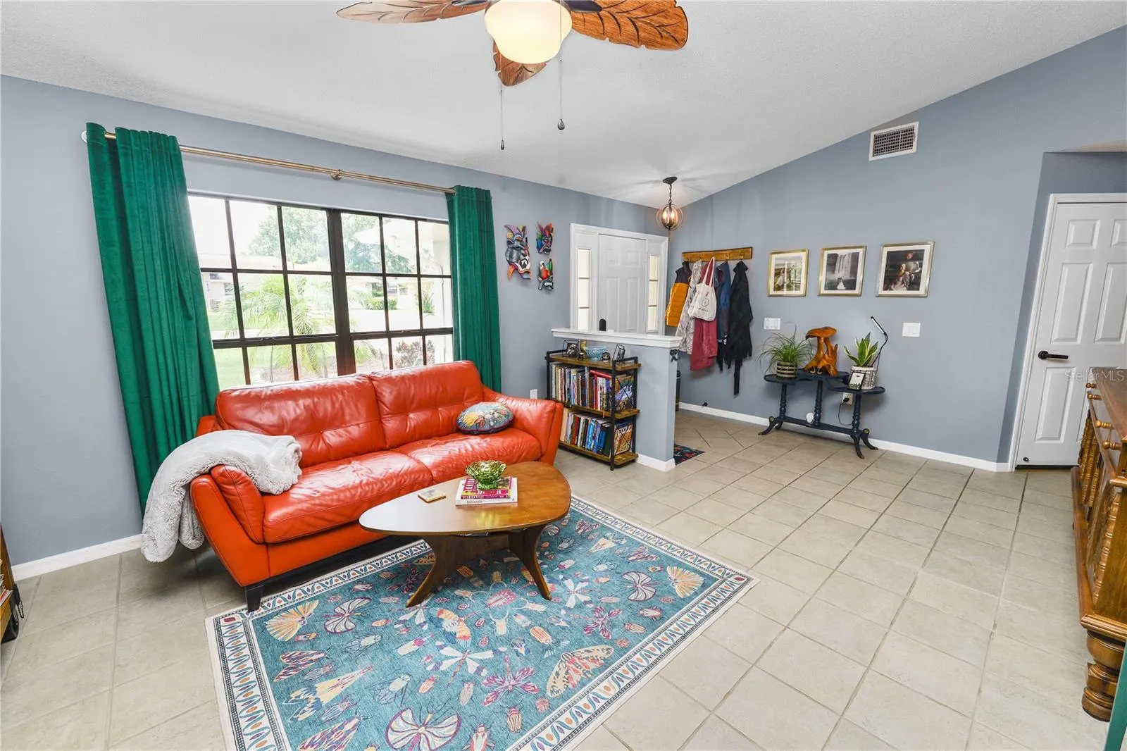 7411 FLORAL CIR E