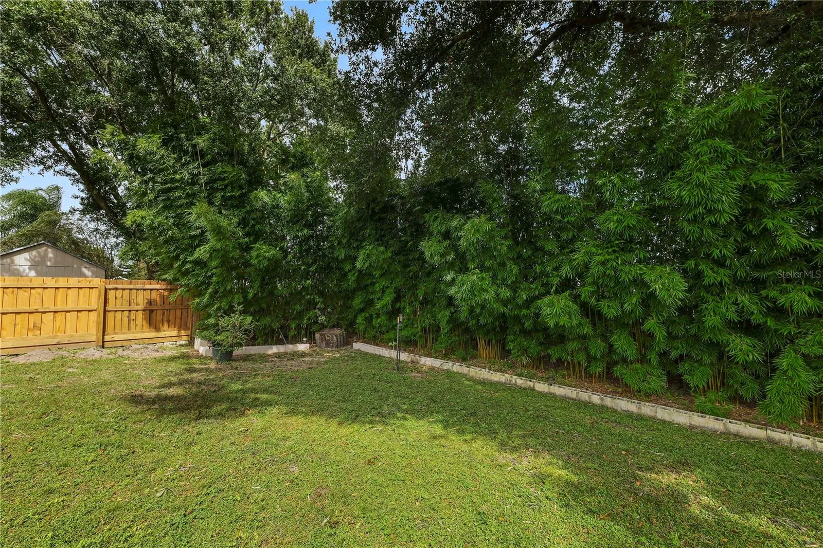 7411 FLORAL CIR E