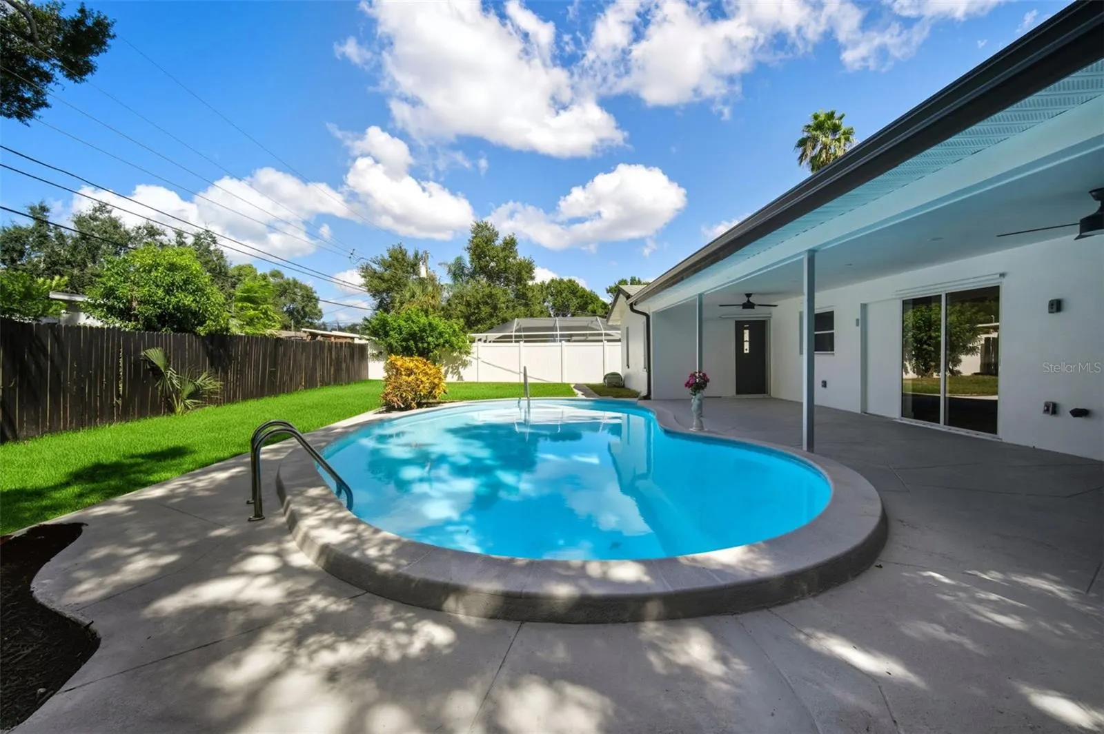 1938 FLORA RD