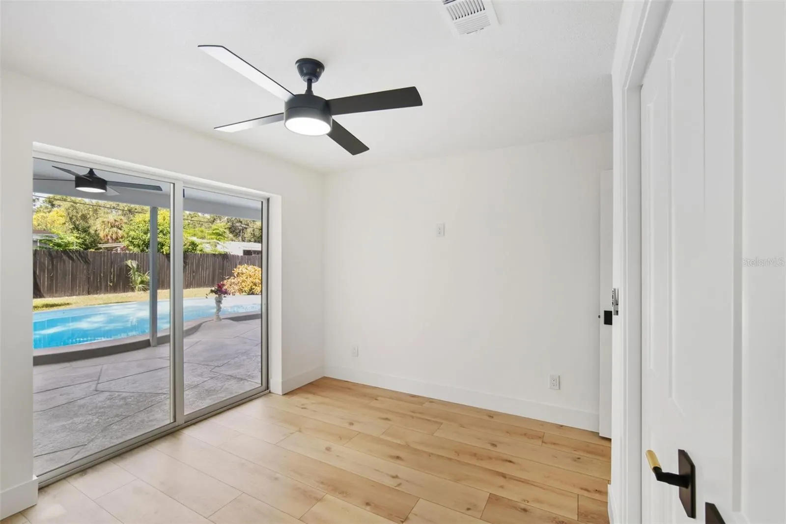 1938 FLORA RD