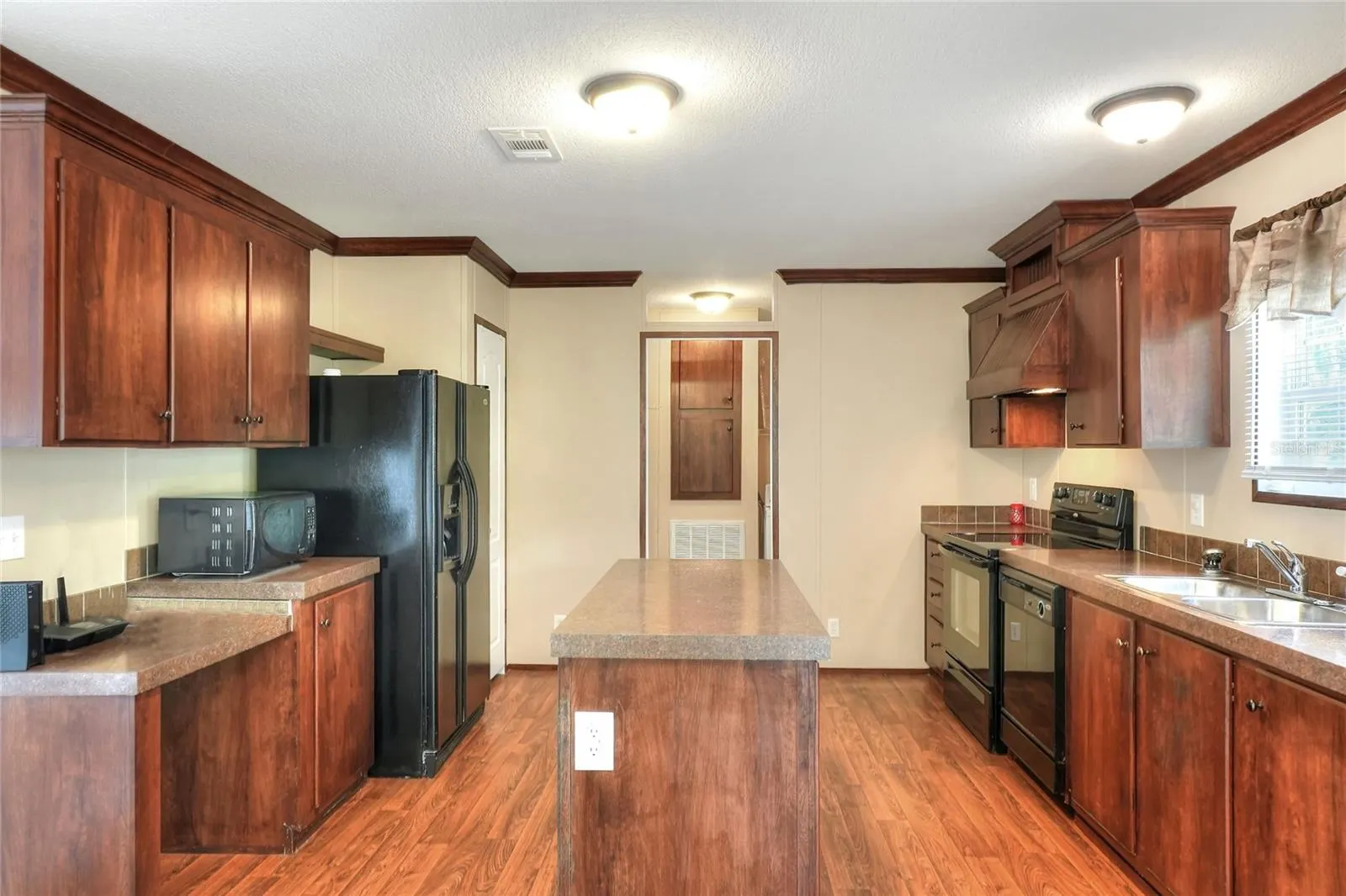 4228 CHERI DR