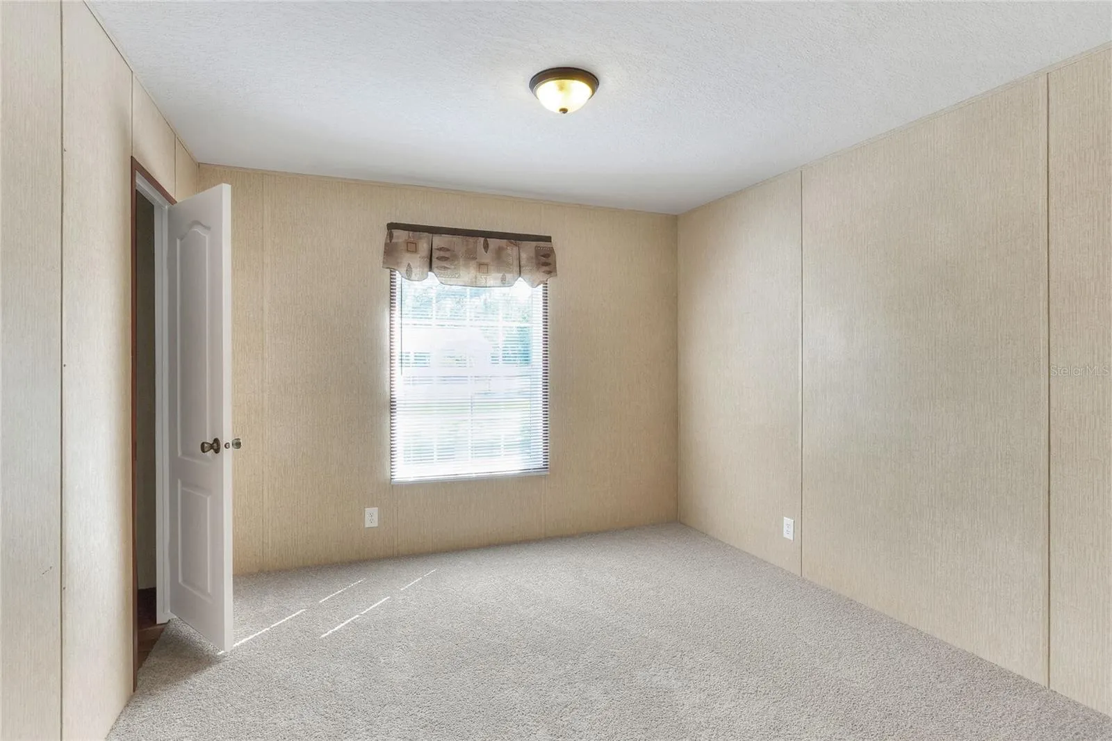 4228 CHERI DR