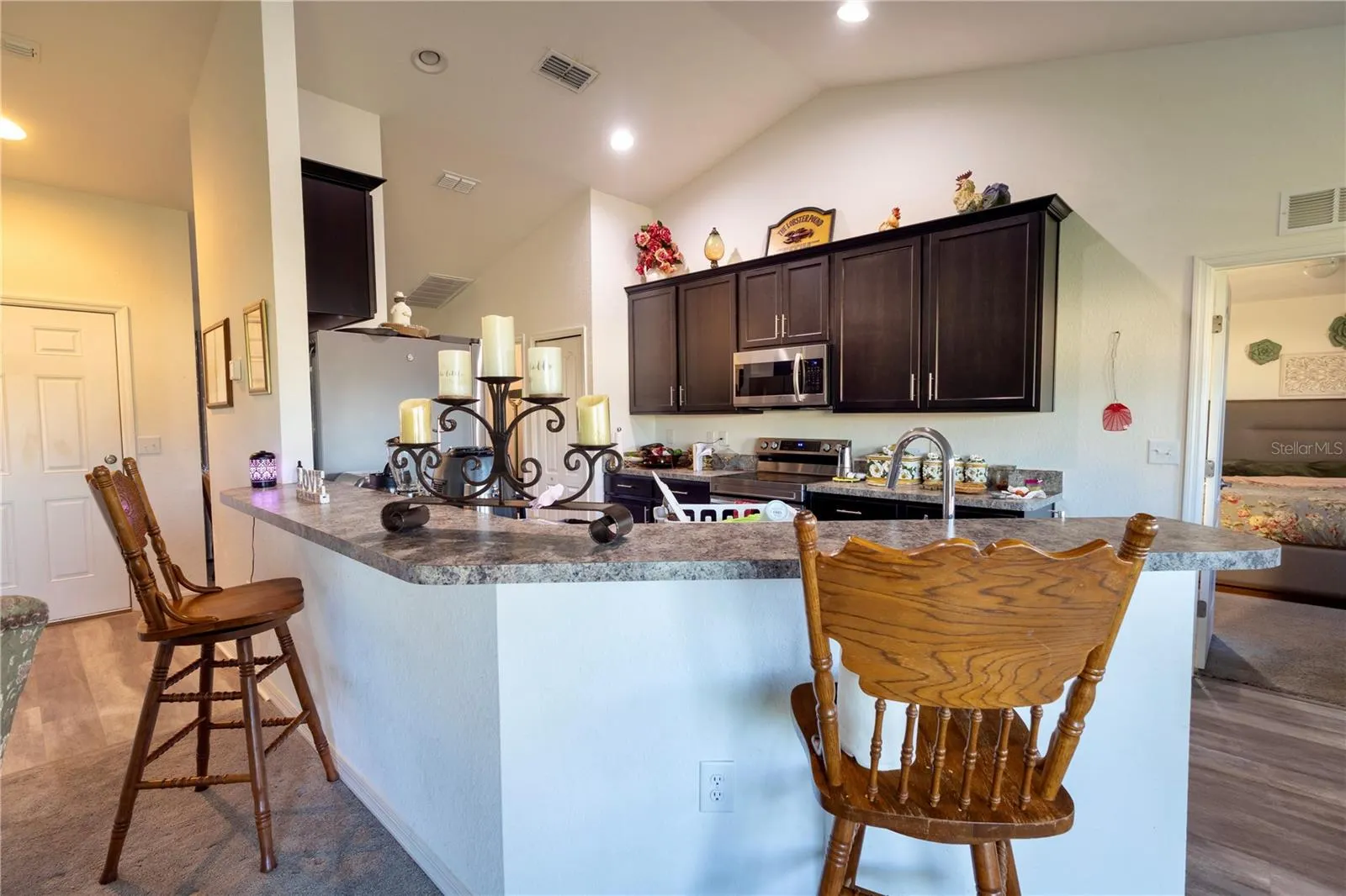 394 W 9TH ST