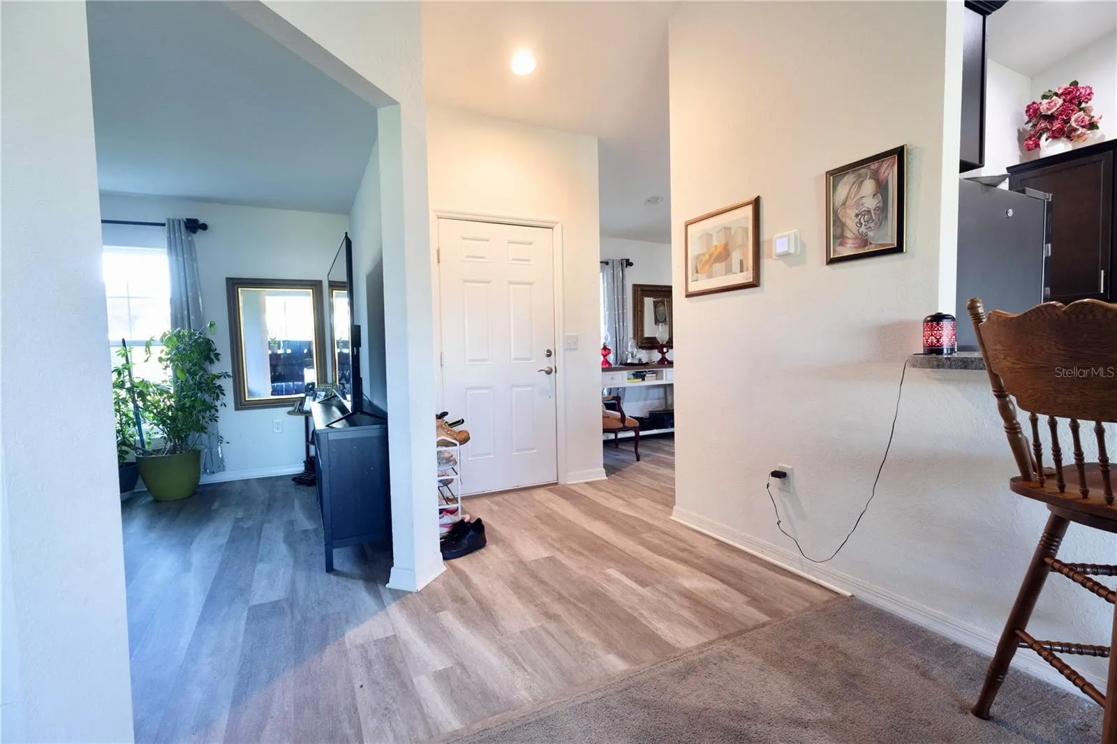 394 W 9TH ST