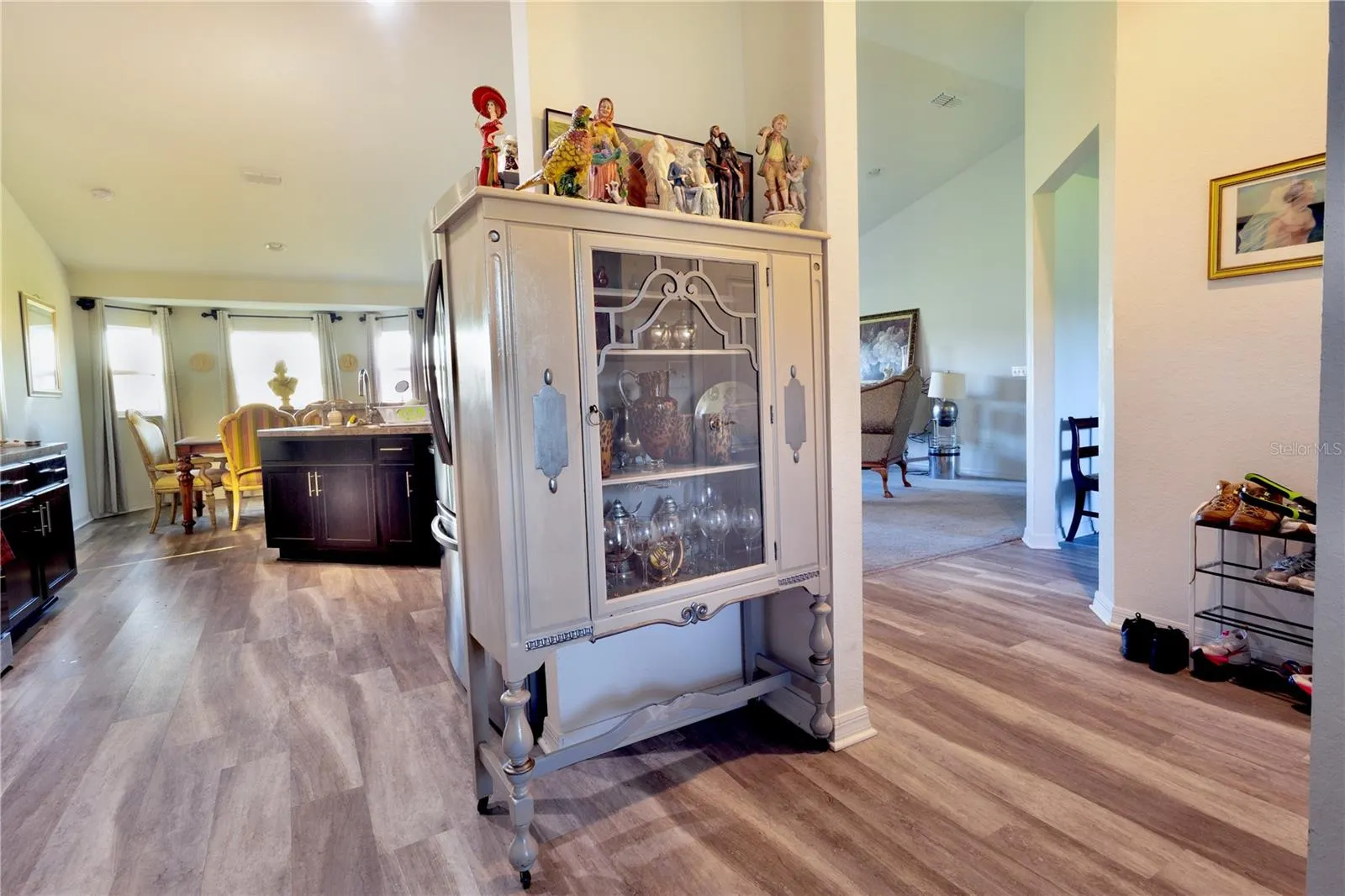 394 W 9TH ST