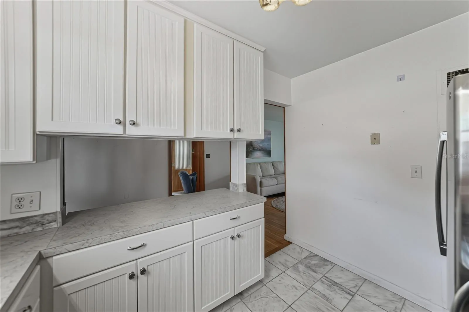 307 GLENDALE ST