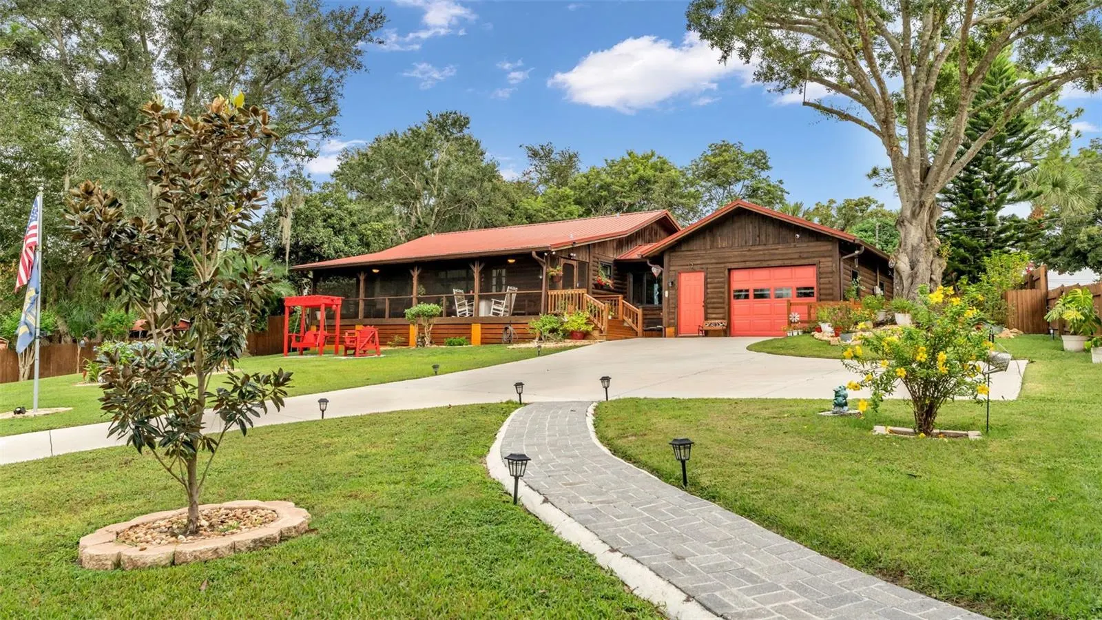 219 E LAKE MENZIES BLVD