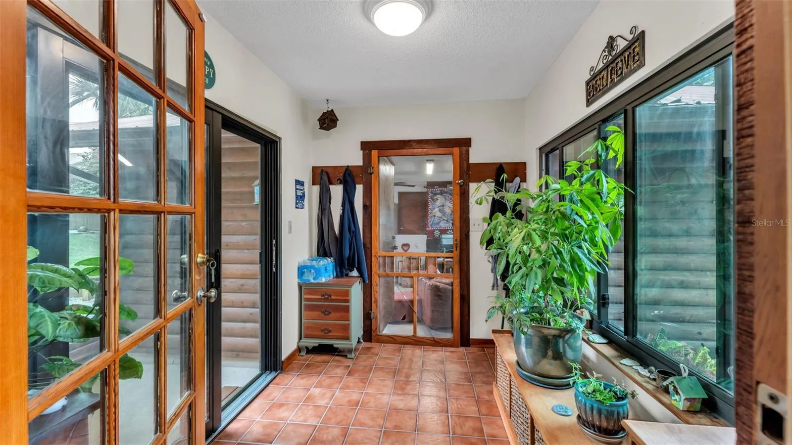 219 E LAKE MENZIES BLVD