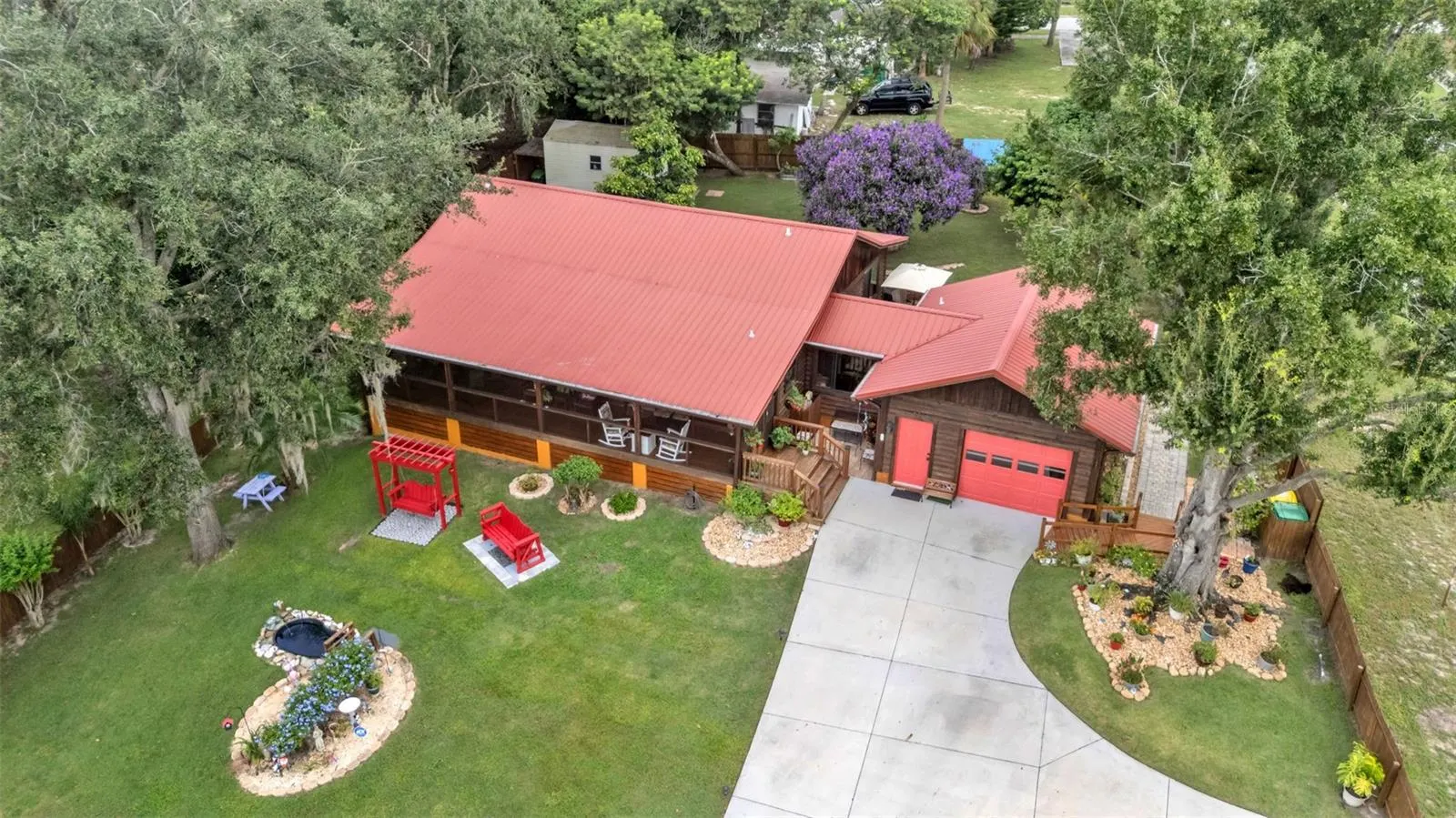 219 E LAKE MENZIES BLVD