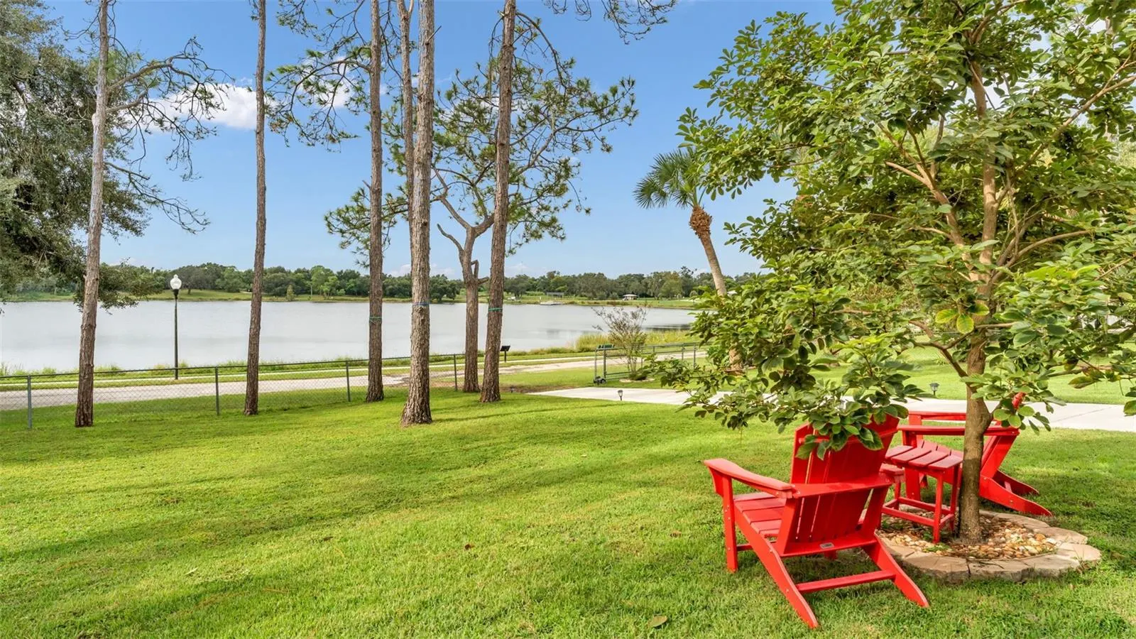 219 E LAKE MENZIES BLVD