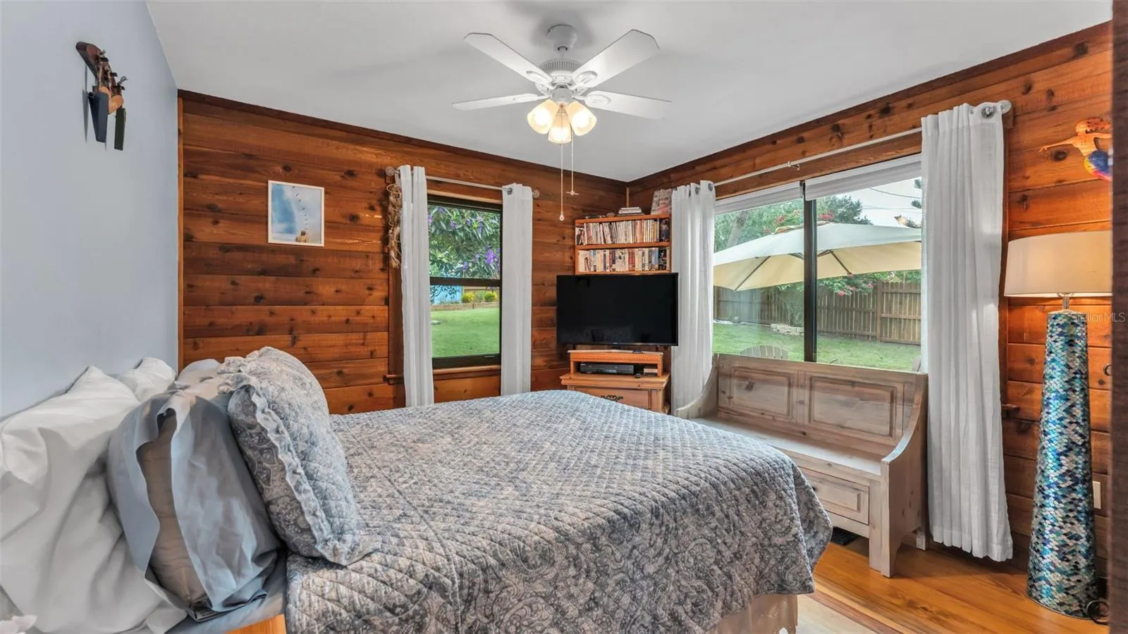 219 E LAKE MENZIES BLVD