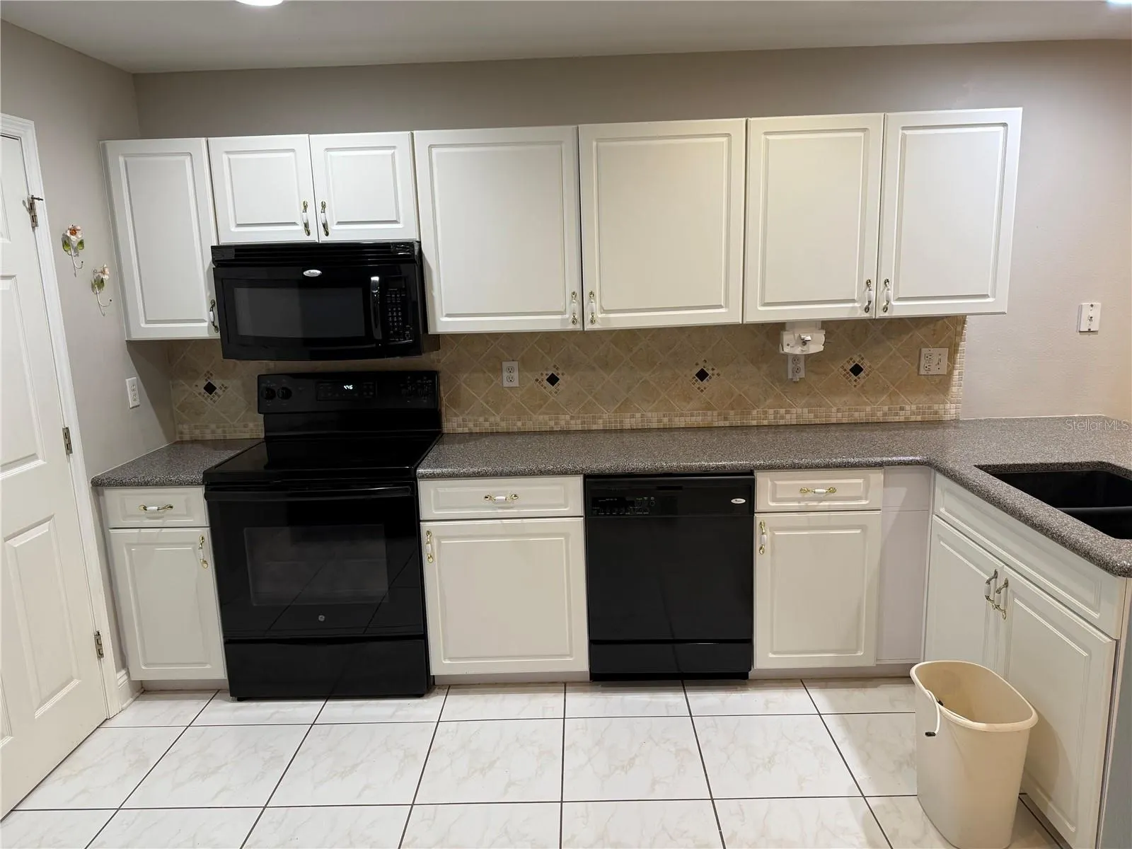 2025 SYLVESTER RD #CC3, #CC3