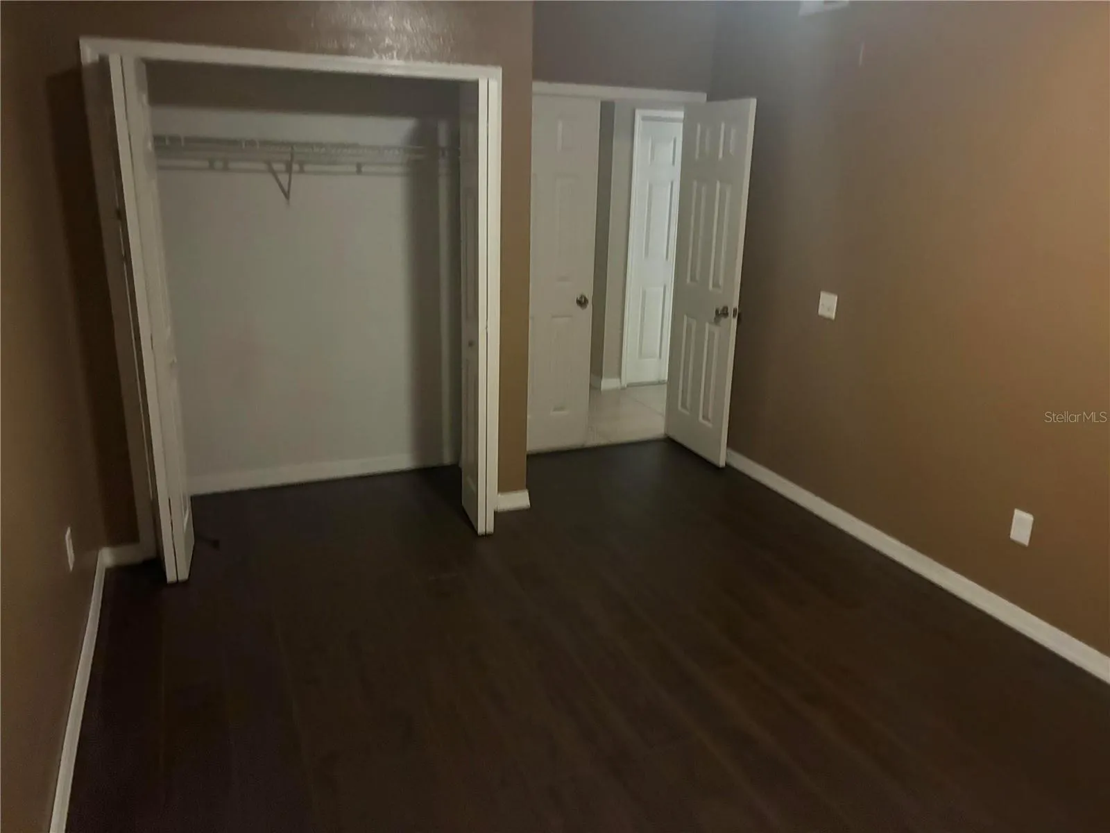 3315 PARKCHESTER SQUARE BLVD #206, #206