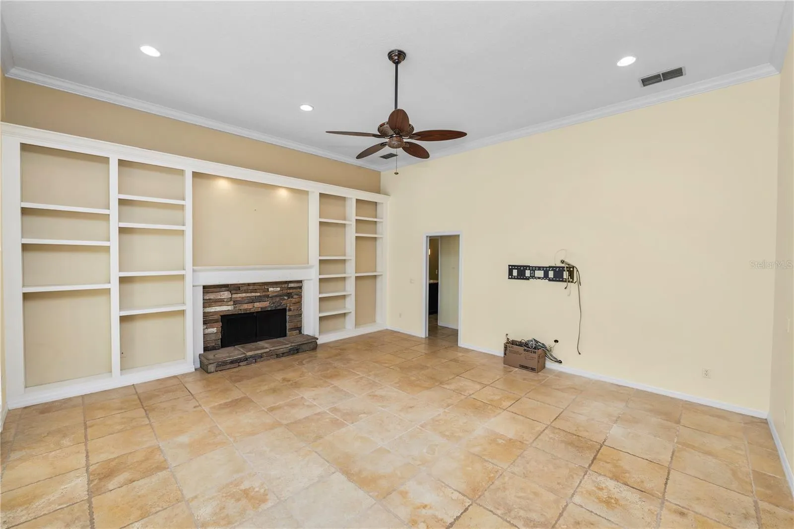 4780 LAKE CALABAY DR