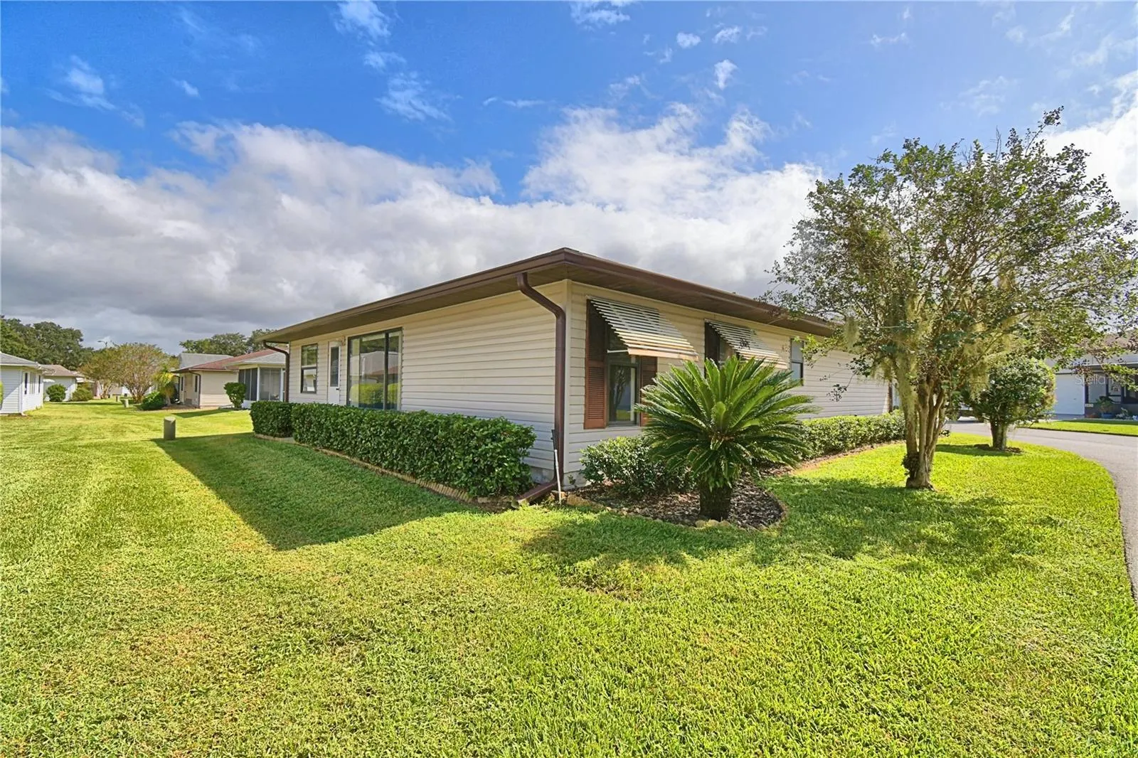 4828 SQUIRE HOLLOW DR