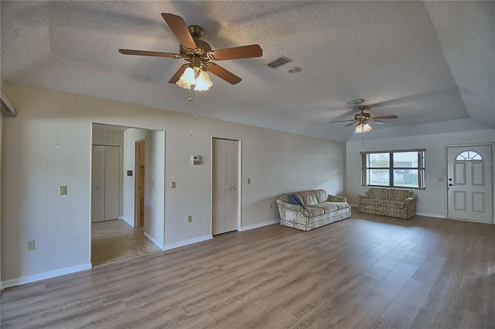 4828 SQUIRE HOLLOW DR