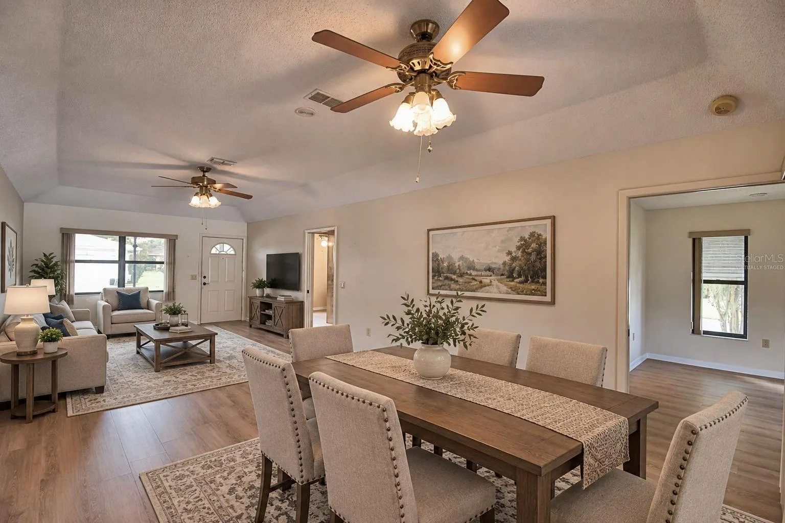 4828 SQUIRE HOLLOW DR