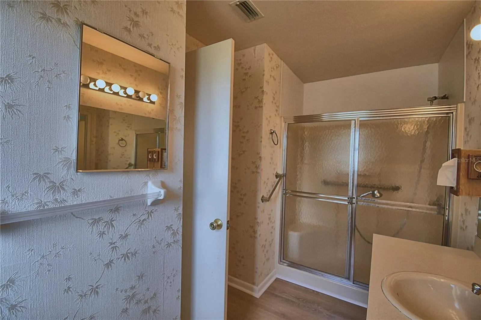 4828 SQUIRE HOLLOW DR