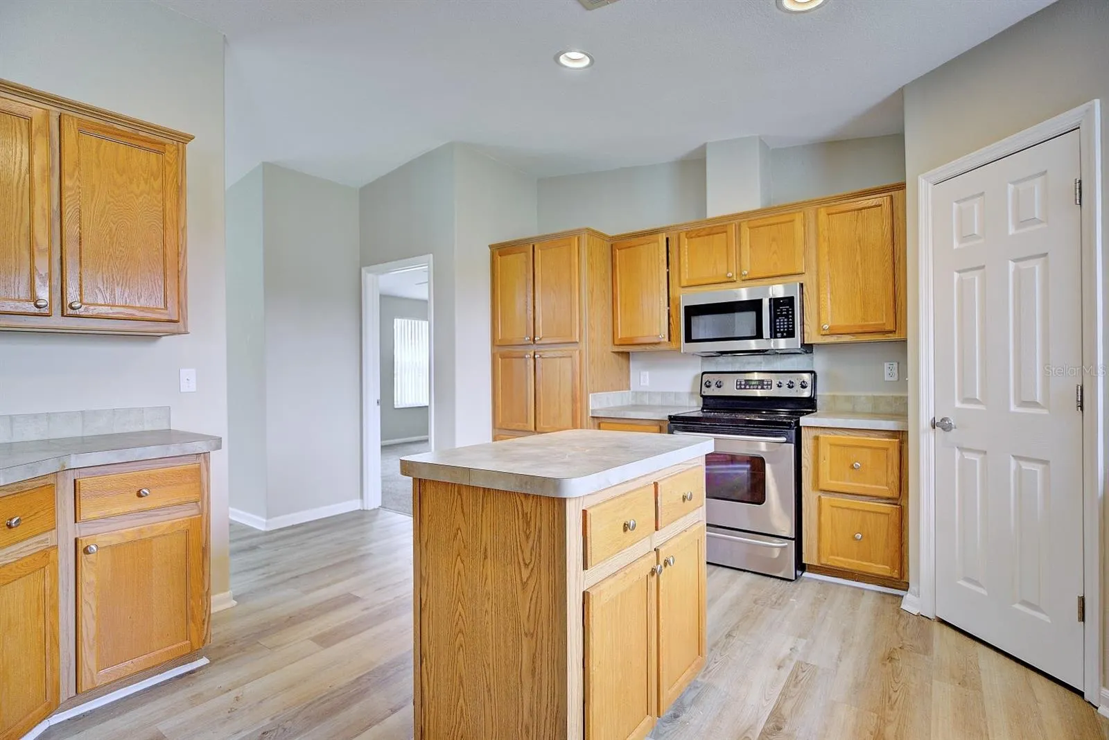325 STENSTROM RD