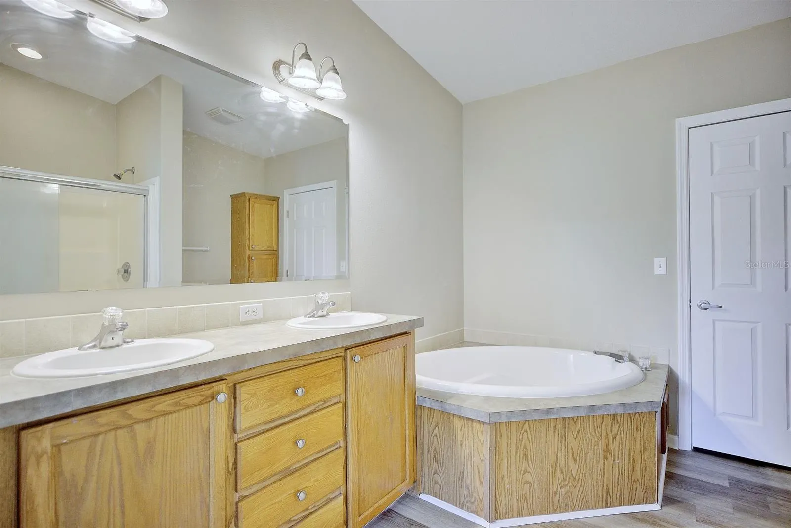 325 STENSTROM RD