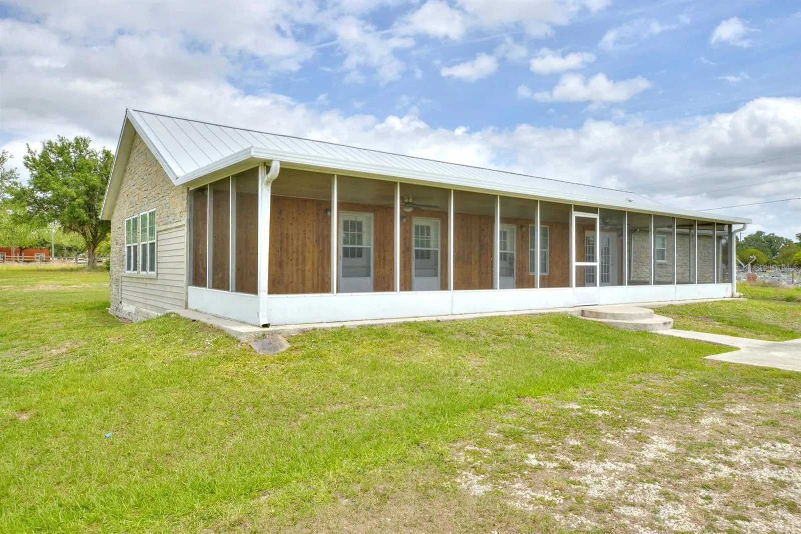 325 STENSTROM RD