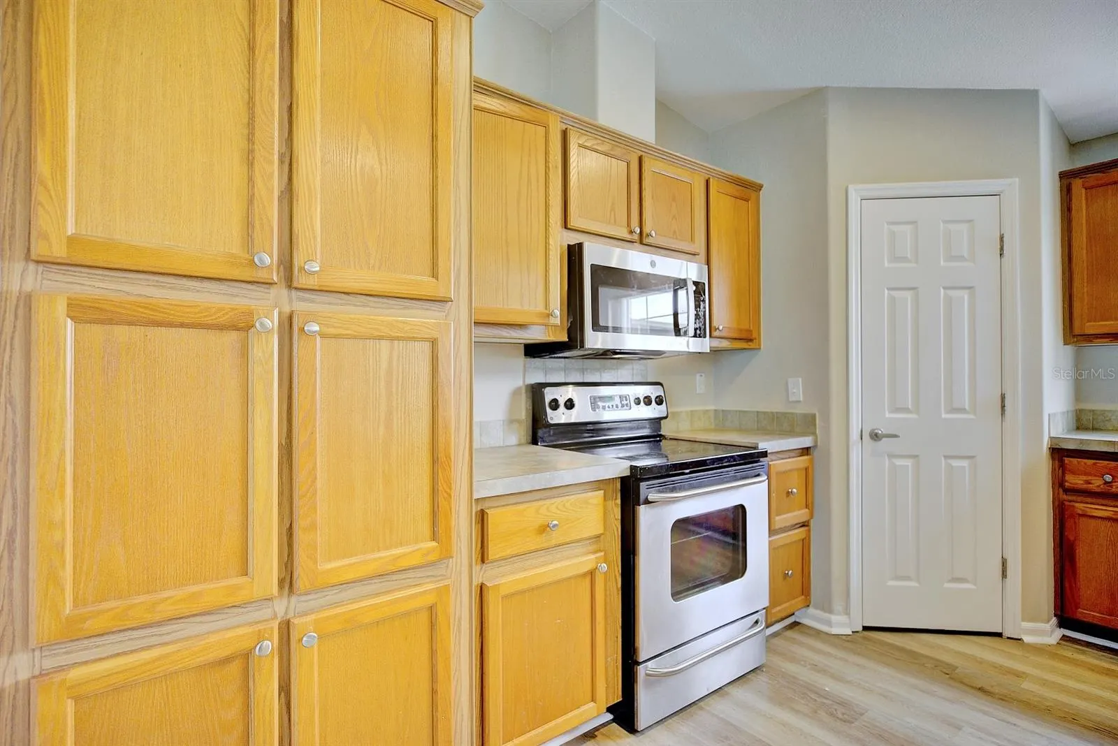 325 STENSTROM RD