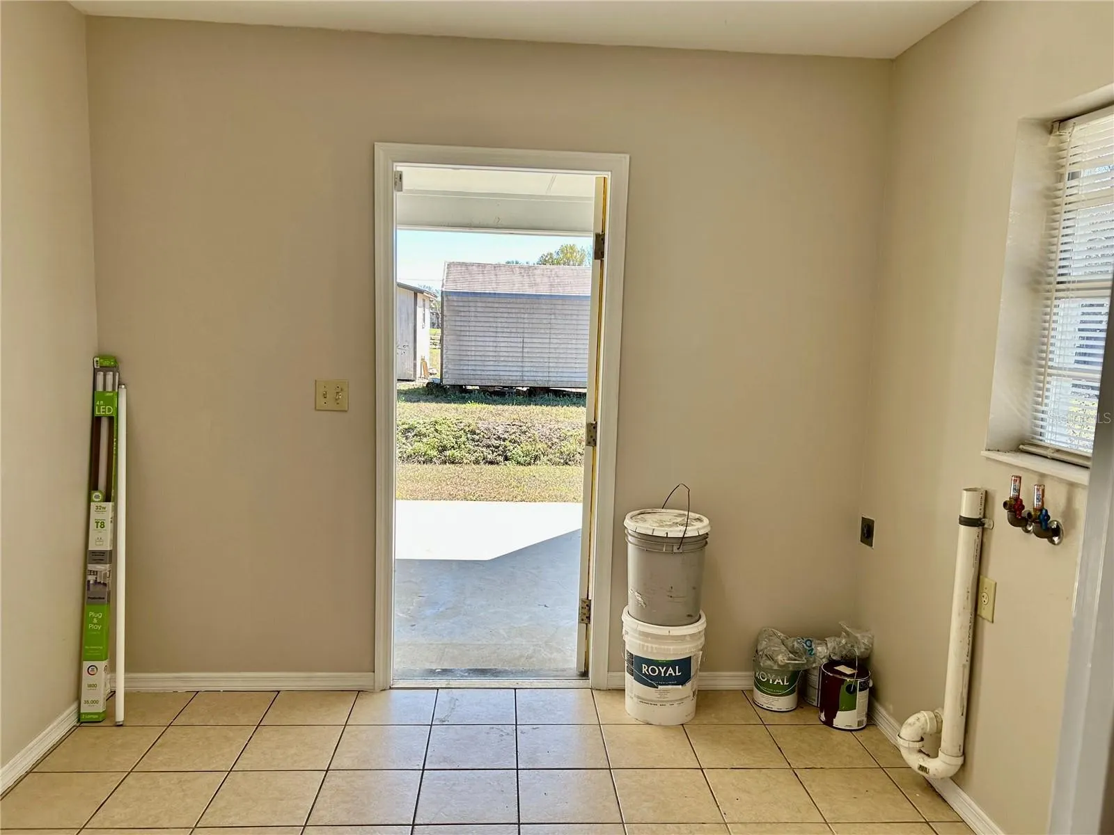 3456 ELM ST