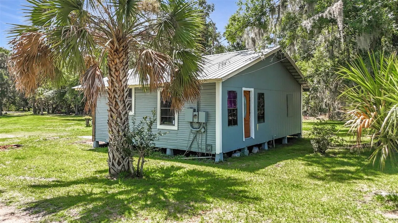 273 GRIFFIN RD