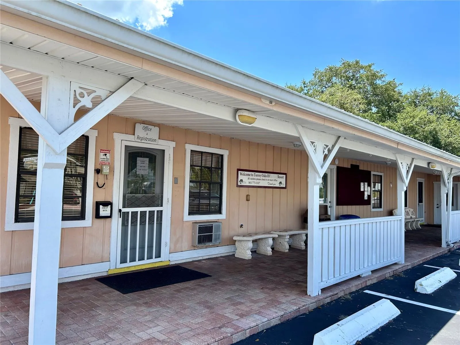 2928 BIRDIE DR