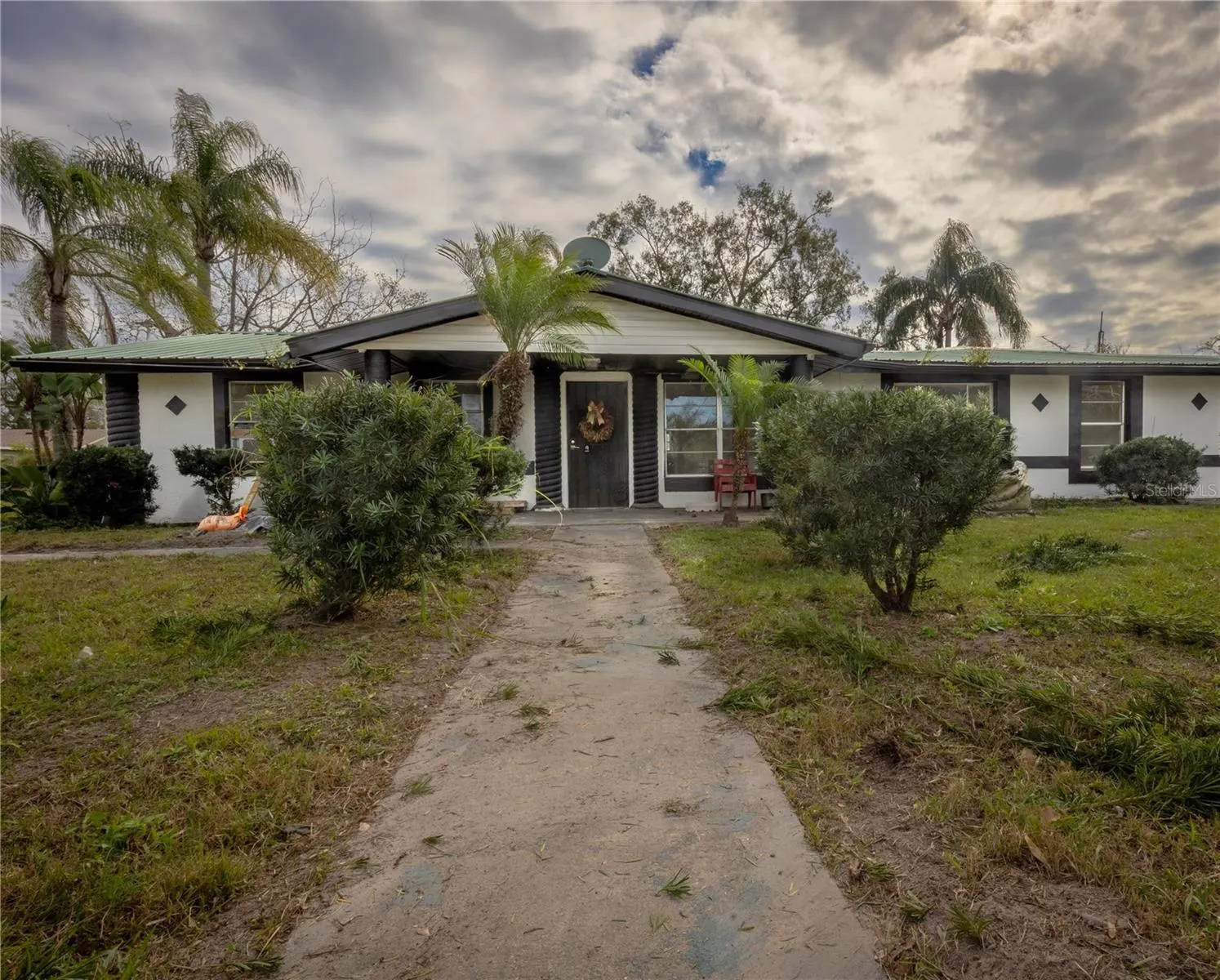 628 PETERSON ST