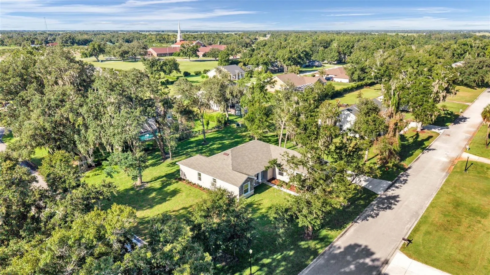 1022 BRIARWOOD DR
