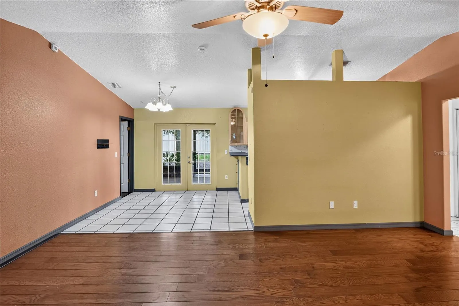 4702 CHARRO LN
