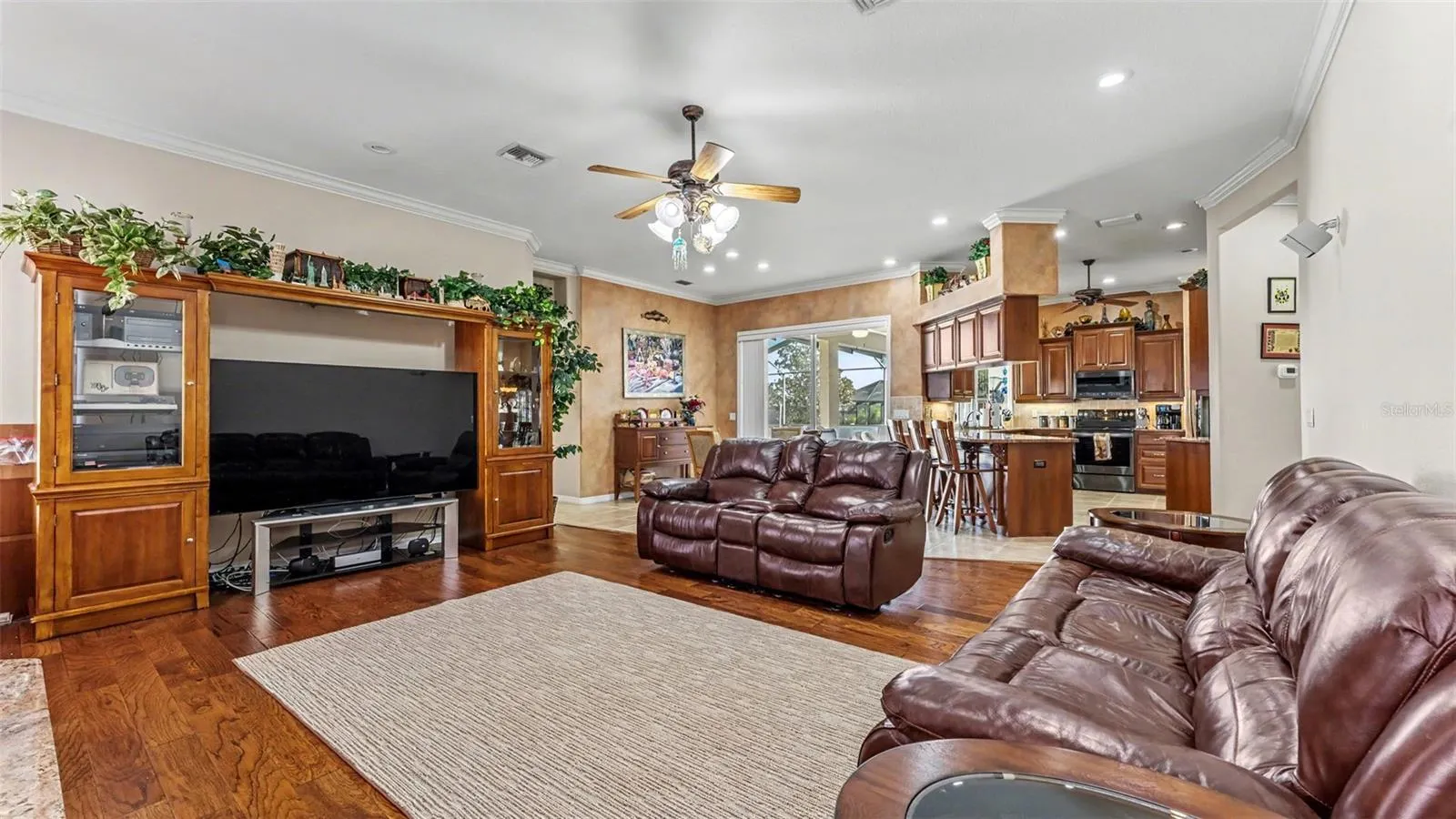 2640 VERANDAH VUE DR