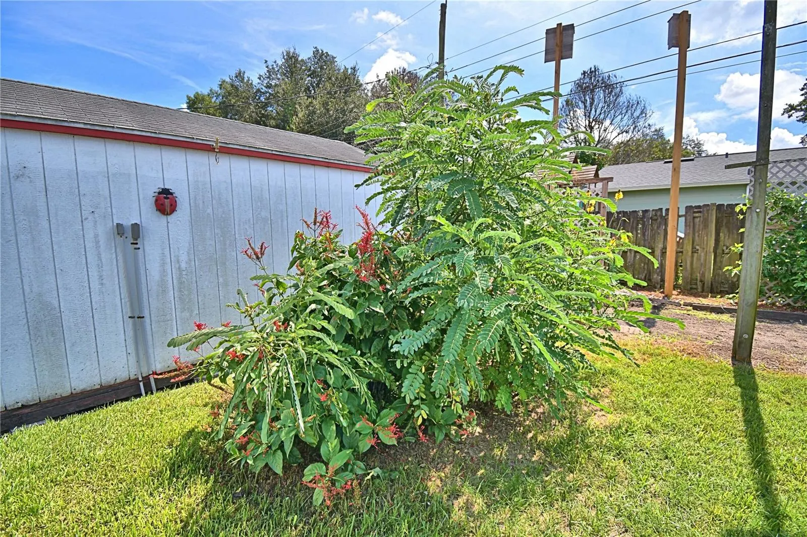 2815 CHRISTIE LN