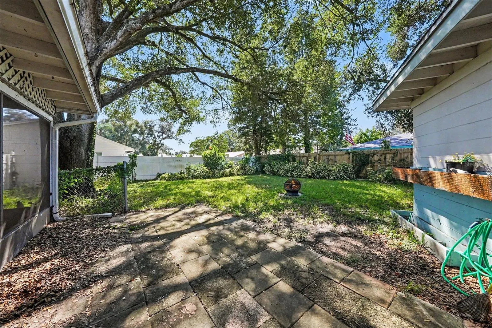 7145 WRENWOOD CIR