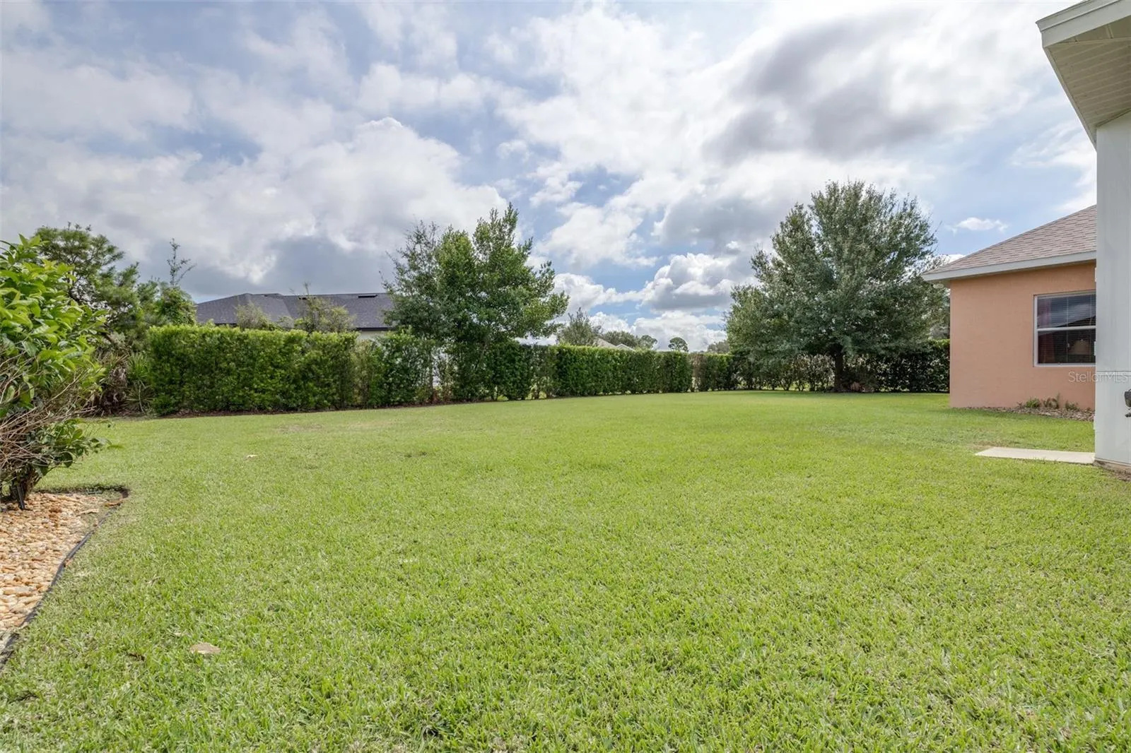 2713 ISLAND DR
