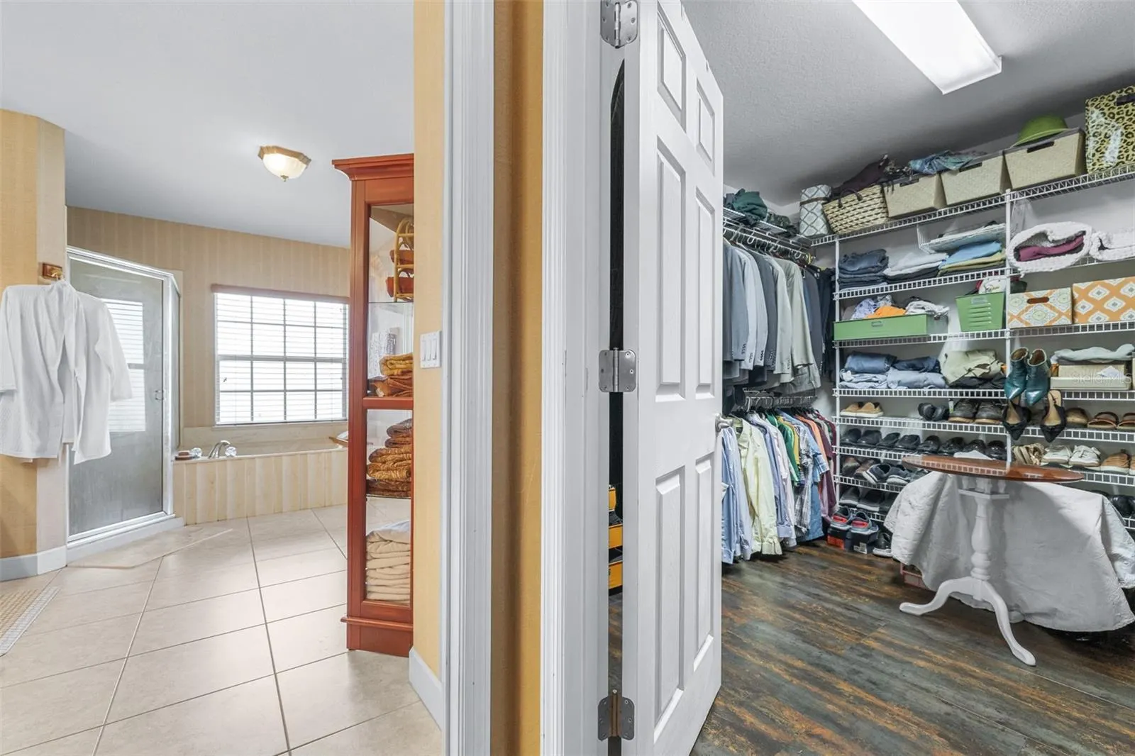 2713 ISLAND DR