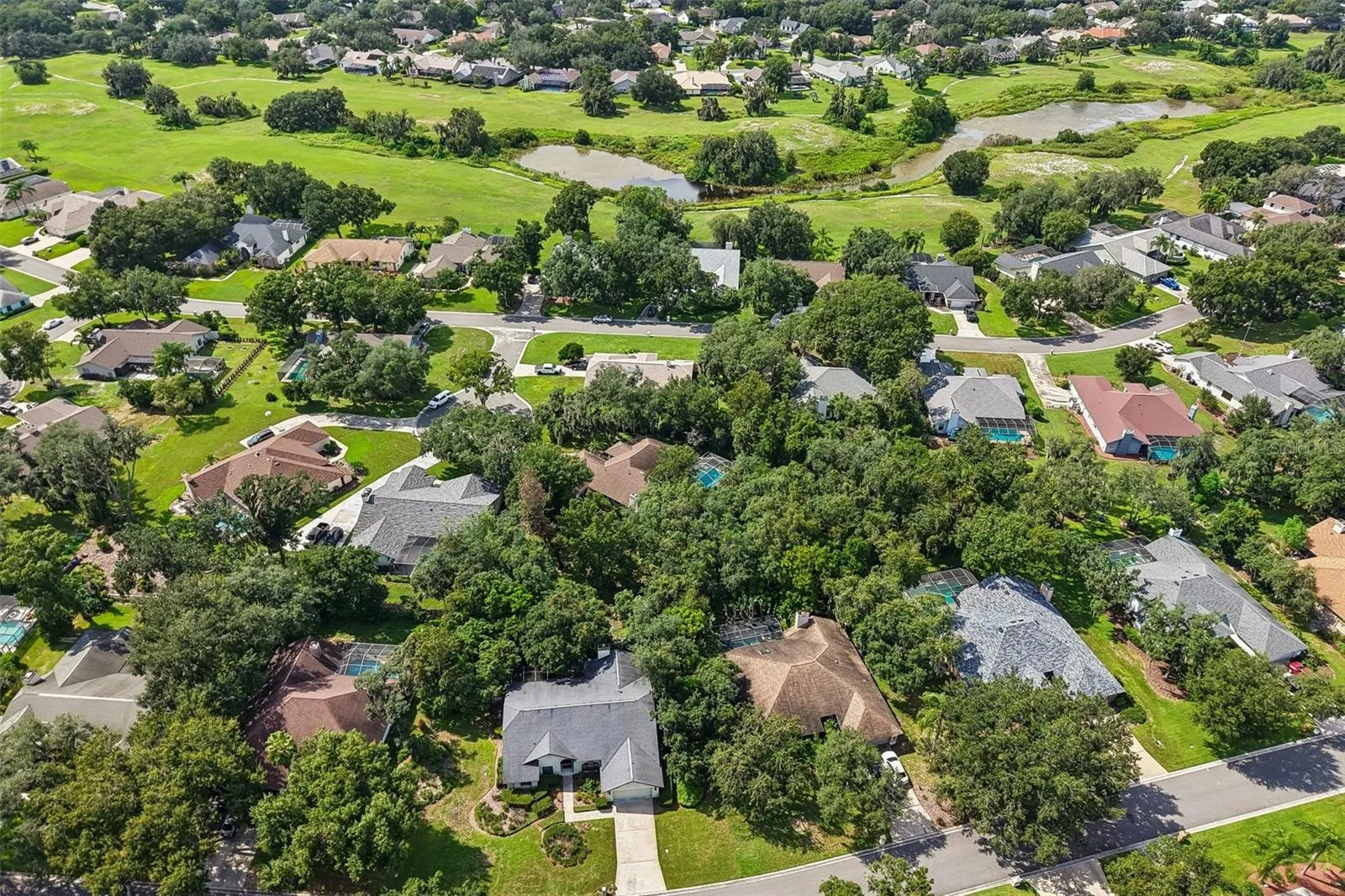 3503 OAK CLUB CT