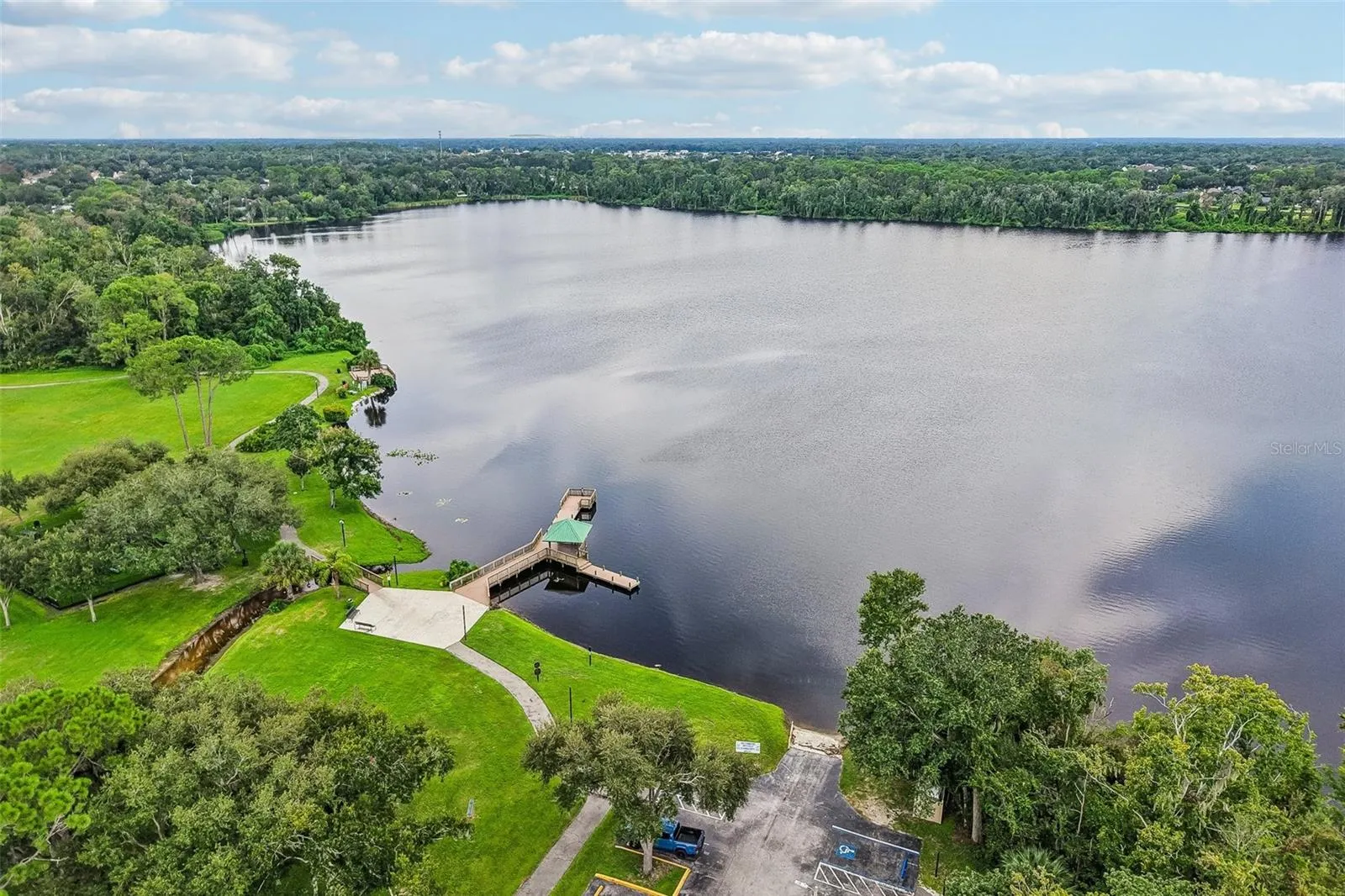 3503 OAK CLUB CT