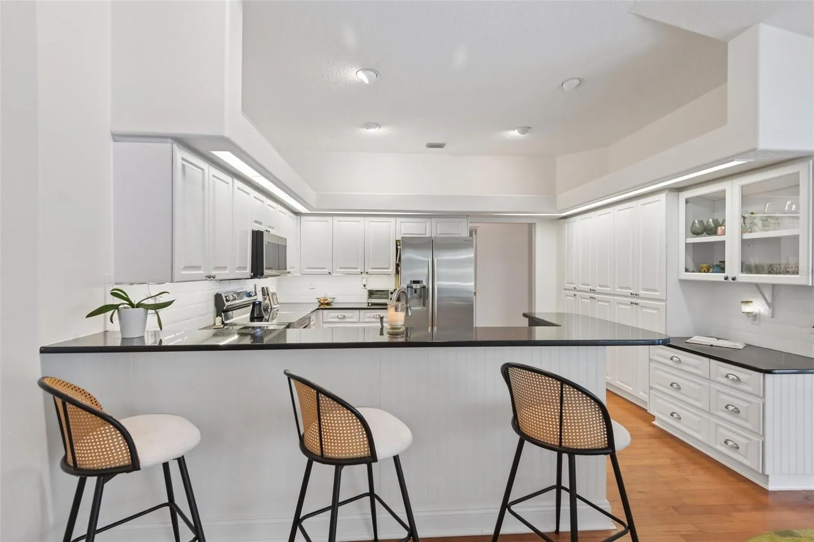 3503 OAK CLUB CT