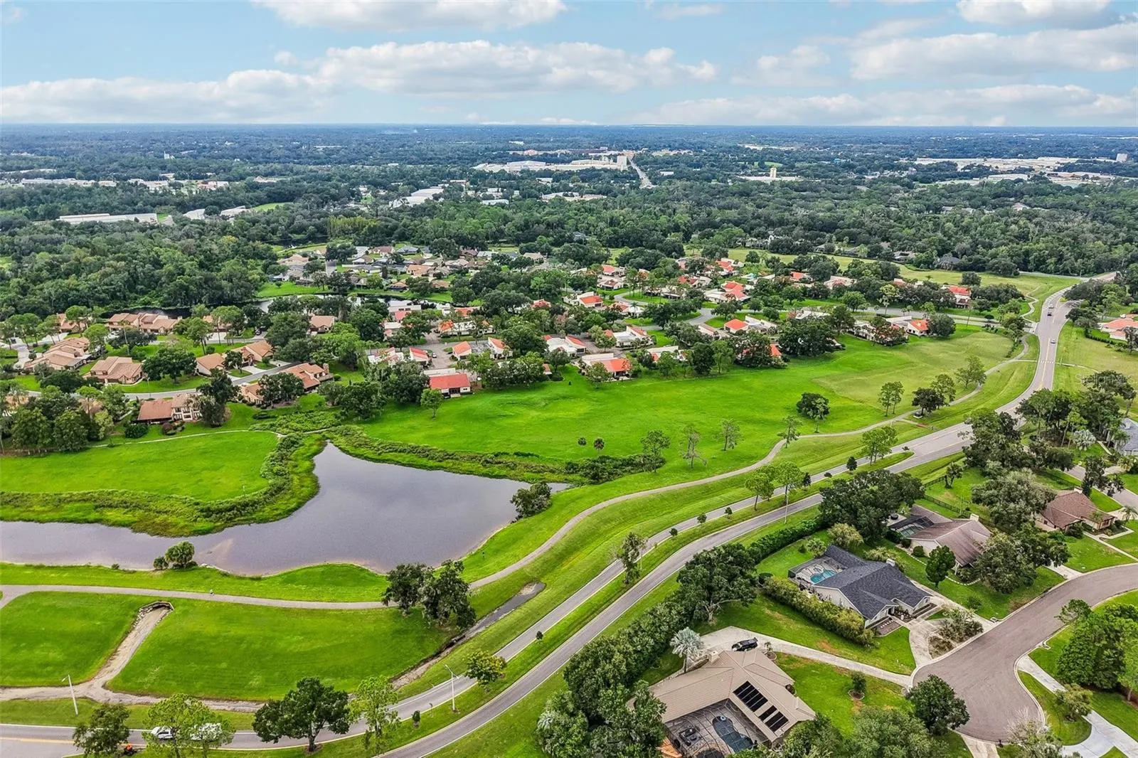 3503 OAK CLUB CT