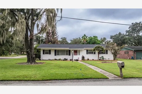 975 E MANN RD