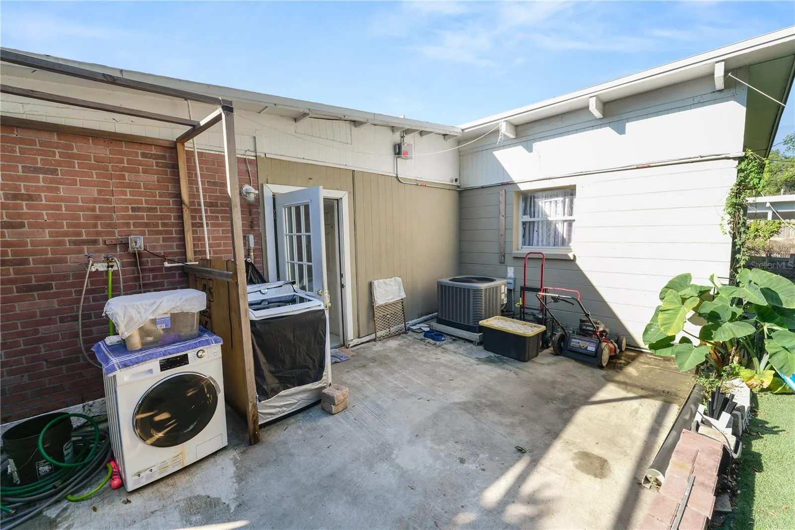 1515 LANCELOT LOOP
