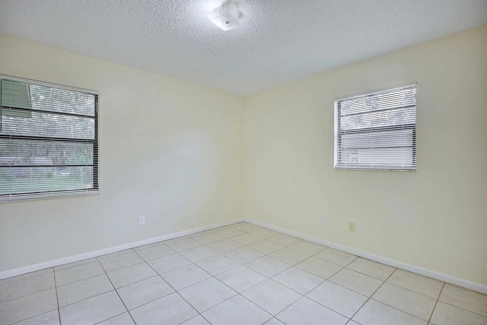 2118+2120 WIGHTMAN AVE