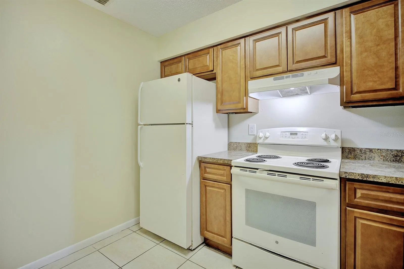 2118+2120 WIGHTMAN AVE