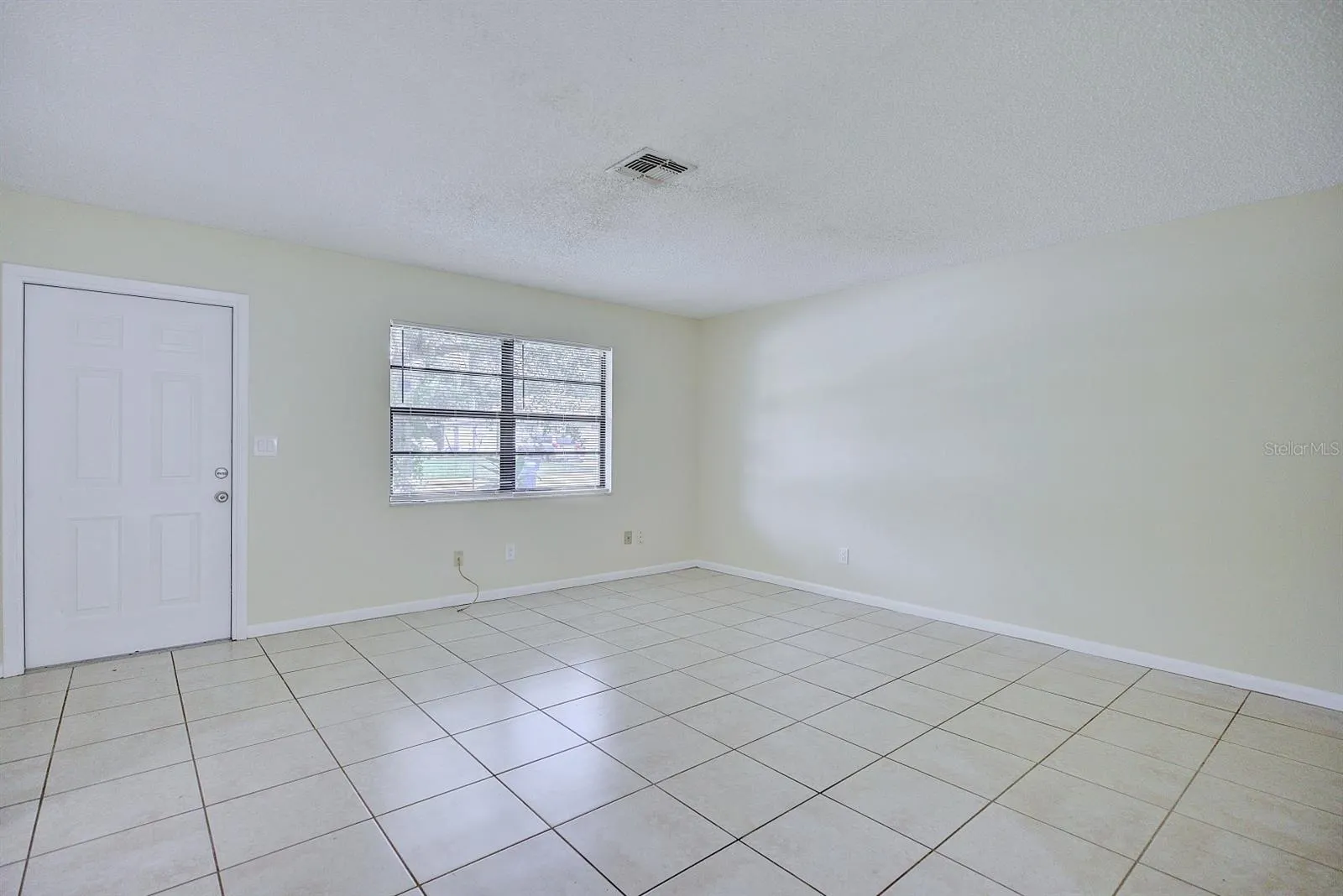 2118+2120 WIGHTMAN AVE