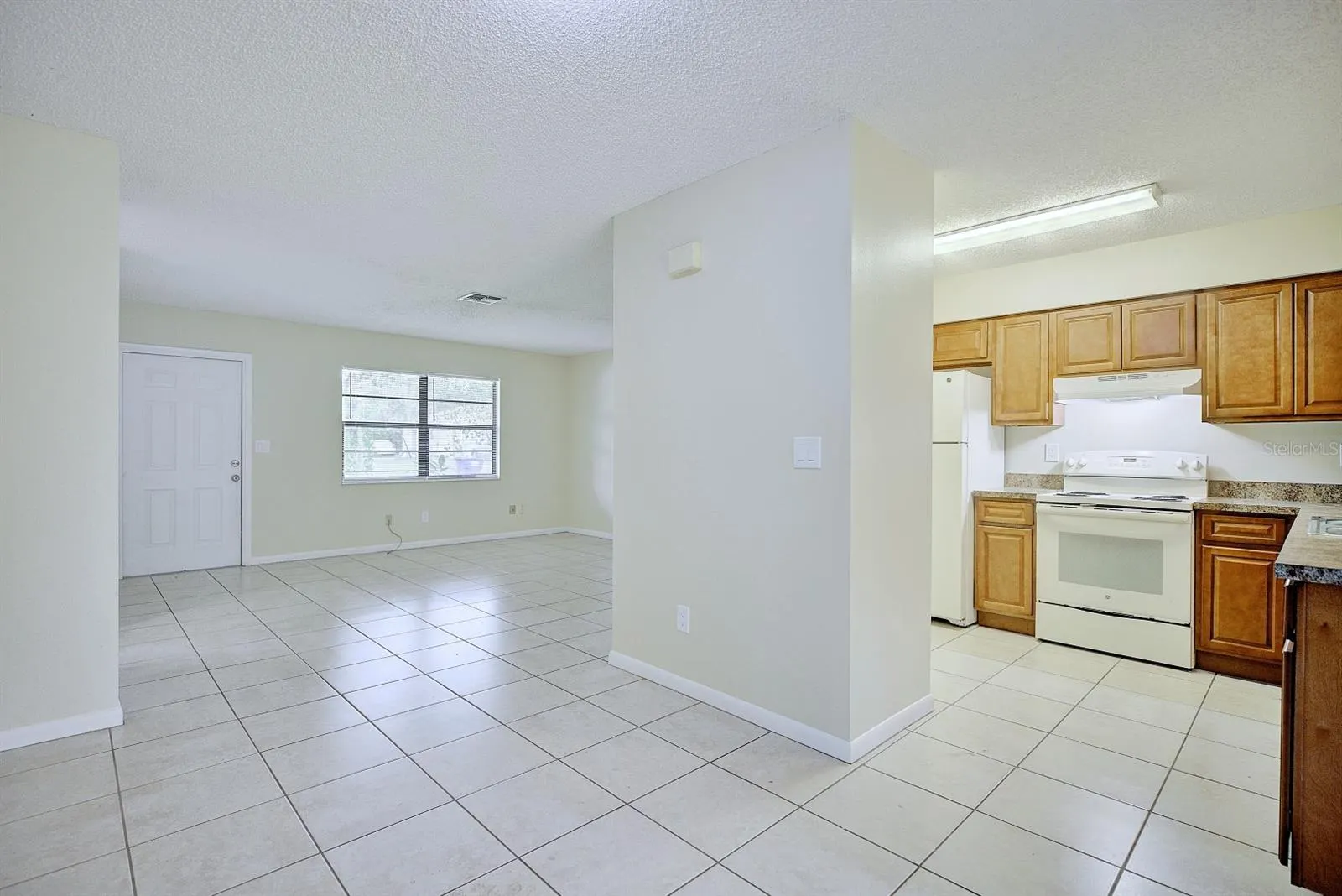 2118+2120 WIGHTMAN AVE