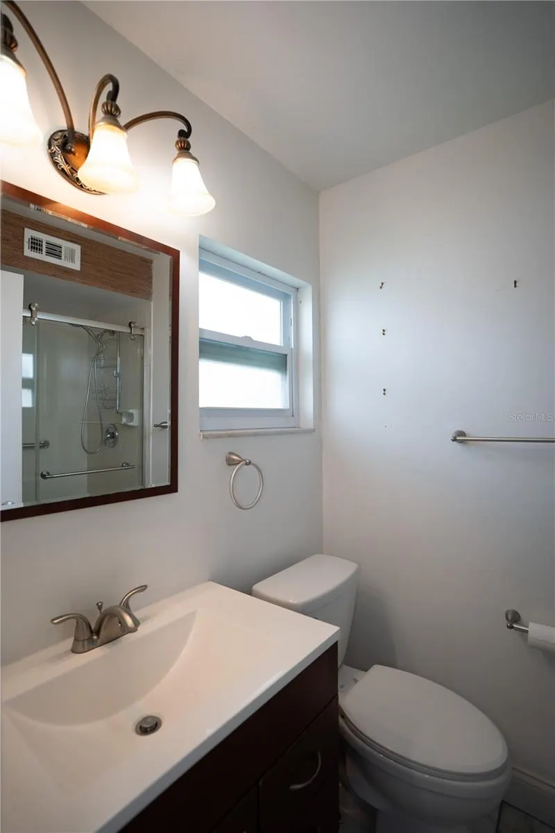 506 CAMEO DR