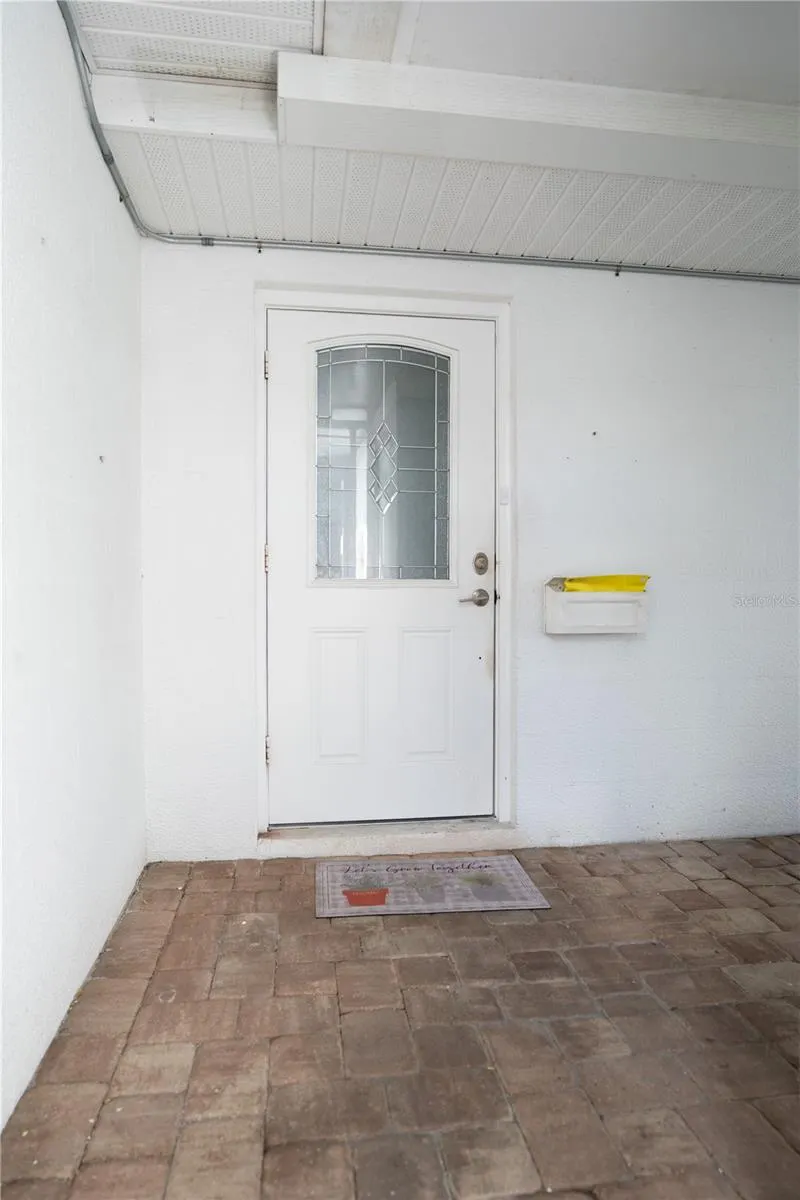 506 CAMEO DR